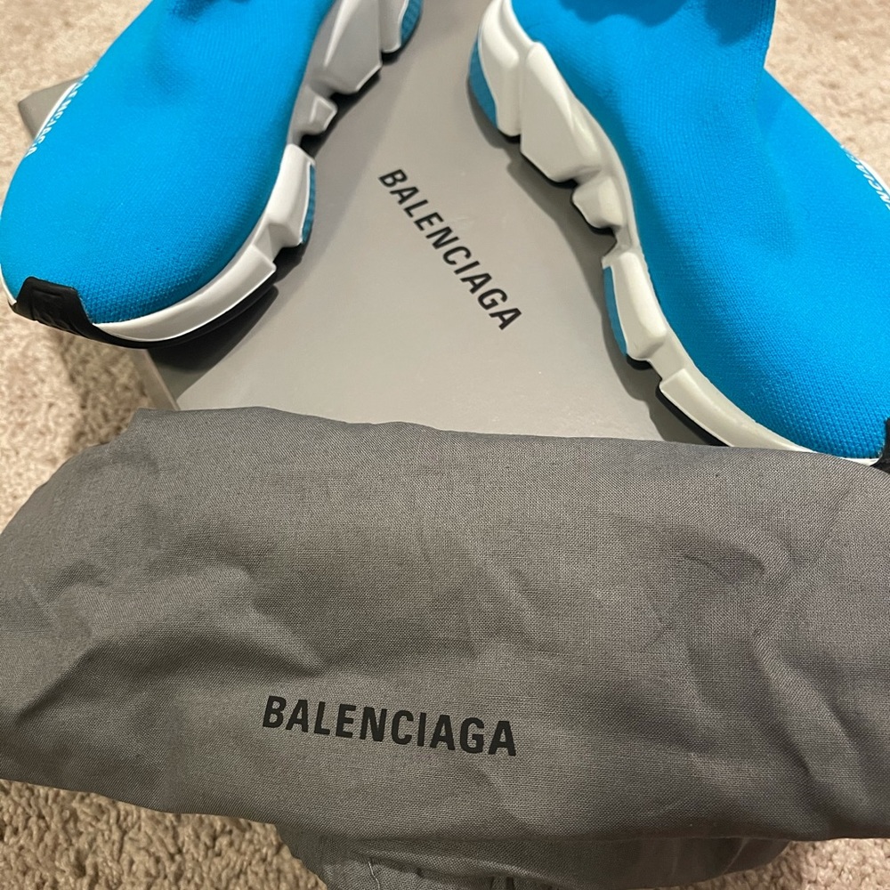 Size 6 Balenciaga - Picture 2 of 3